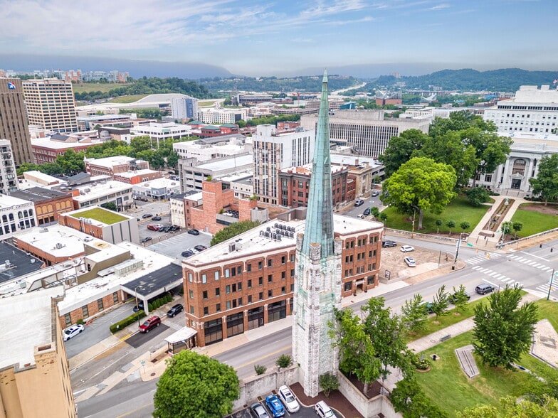 More Photos Of 707 Georgia Ave, Chattanooga Flex For Sale