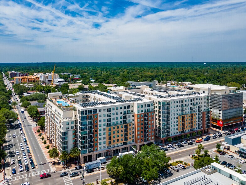 More Photos Of 1360 W University Ave, Gainesville Apartments For Lease
