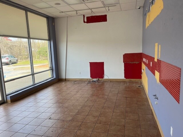 More Photos Of 1217 S Frontage Rd, Meridian Unknown For Lease