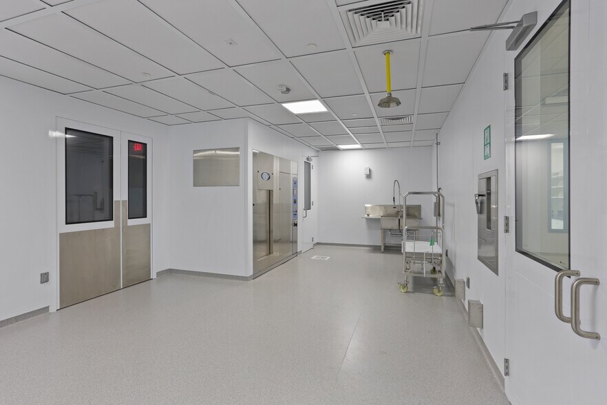 More Photos Of 14193 NW 129th Way, Alachua Research And Development For Lease