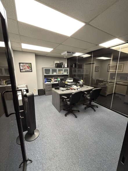 More Photos Of 72 Sharrott Ave, Staten Island Office For Lease