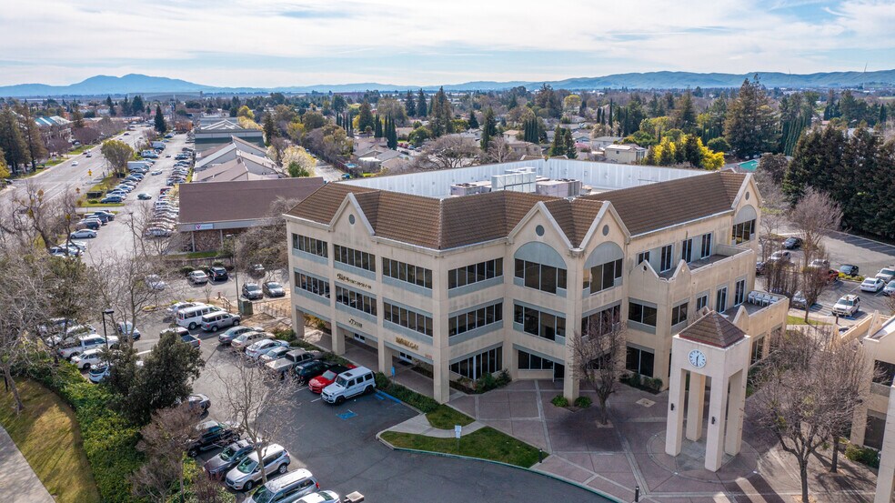 More Photos Of 1411 Oliver Rd, Fairfield Medical For Lease