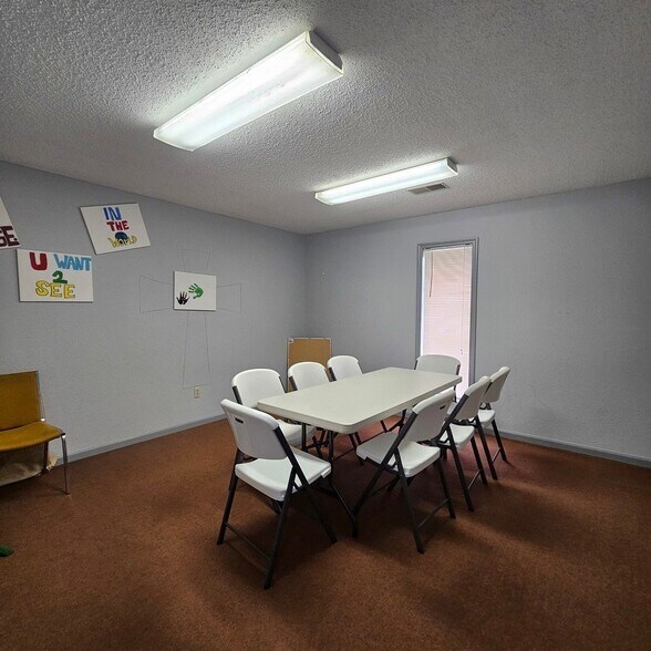 More Photos Of 1000 N 42nd St, Mount Vernon Religious Facility For Sale