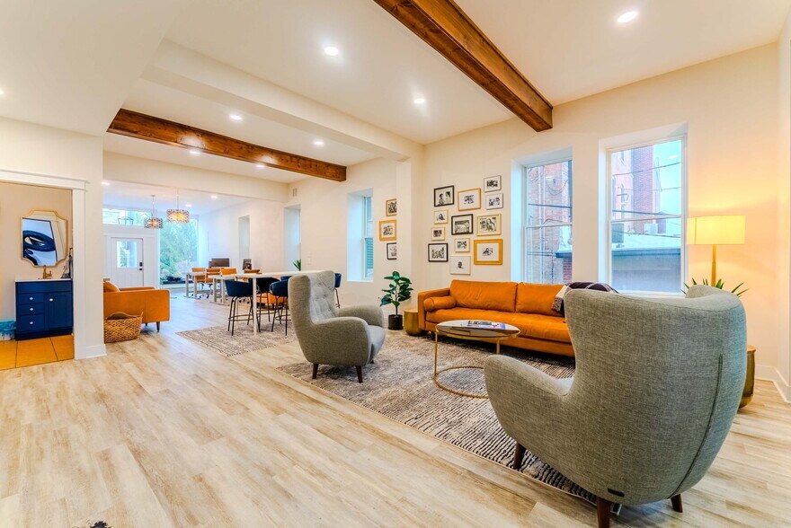 More Photos Of 144 S Wabash St, Wabash Office For Sale
