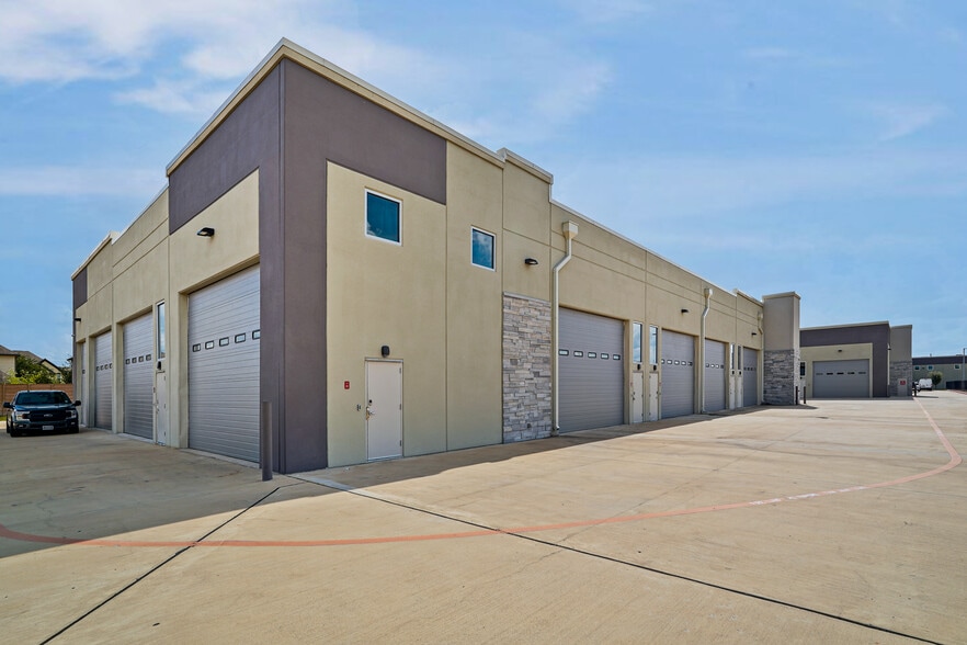 More Photos Of 1435 FM 1463 Rd, Katy Showroom For Sale