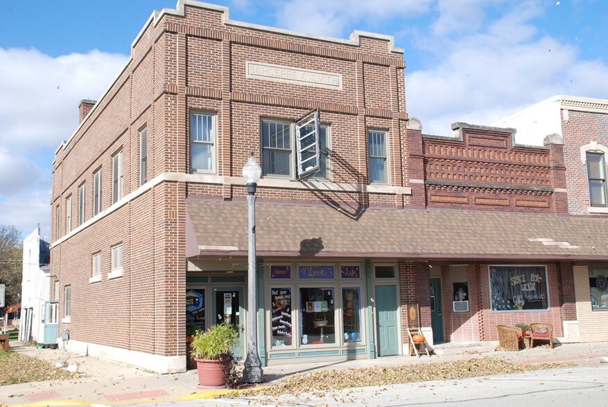 Primary Photo Of 152 S Main St, Fayette General Retail For Sale