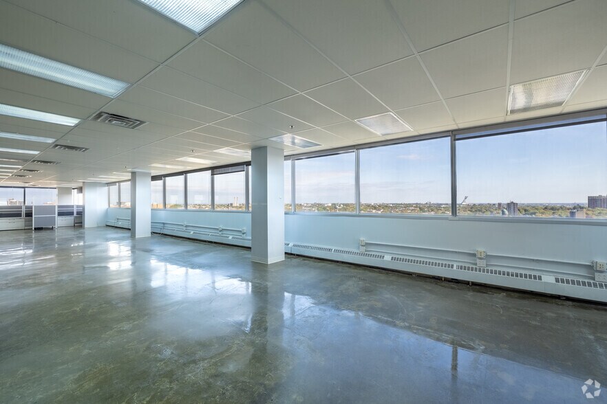 More Photos Of 4200-4226 Boul Saint-Laurent, Montréal Office For Lease