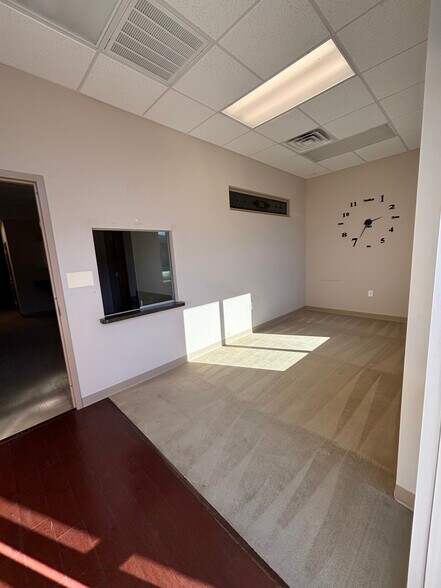 More Photos Of 10520 Ligon Mill Rd, Wake Forest Office For Lease