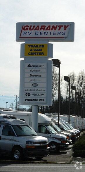 More Photos Of 325 W 1st Ave, Junction City Auto Dealership For Sale