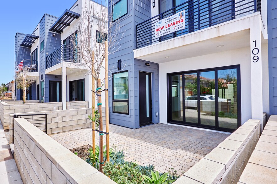 More Photos Of 801-809 Seacoast Dr, Imperial Beach Apartments For Sale