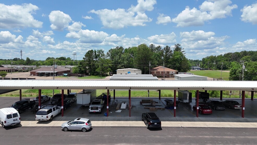More Photos Of 3056 US-80, Pearl Warehouse For Lease
