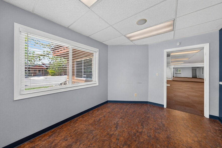 More Photos Of 2225 N McCarran Blvd, Sparks Freestanding For Lease