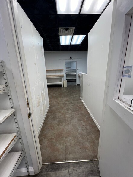 More Photos Of 2506-2510 SE 17th St, Ocala Office For Lease