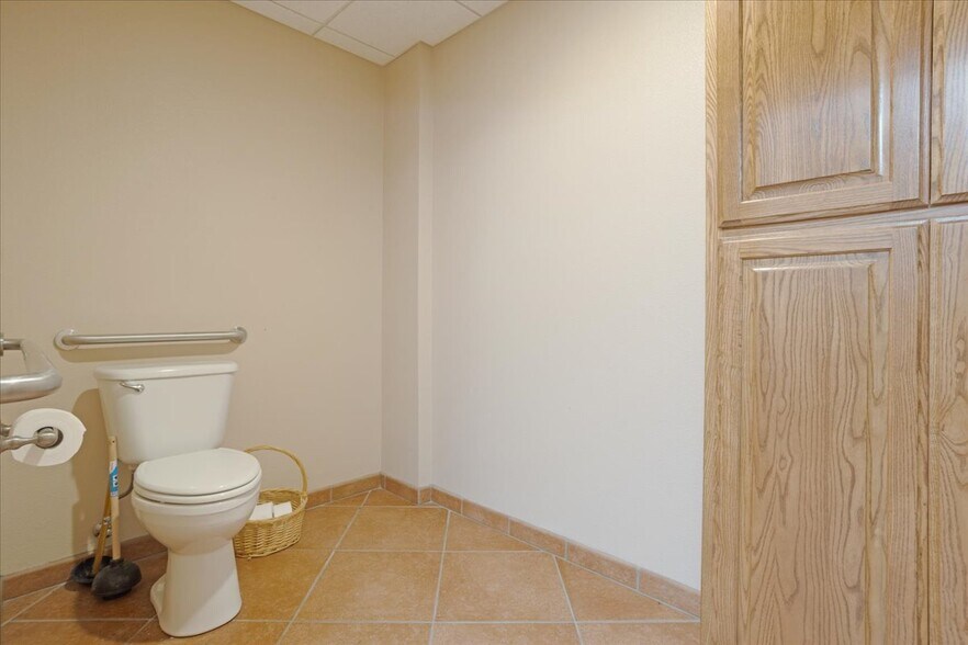 More Photos Of 350 Nails Crossing Rd, Caddo Warehouse For Sale