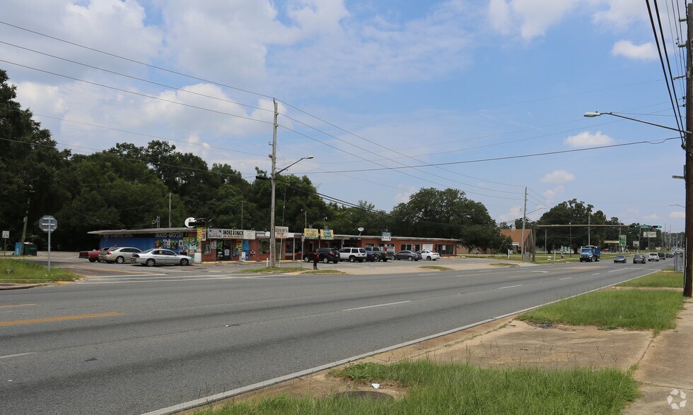 More Photos Of 901-909 W Michigan Ave, Pensacola Land For Sale