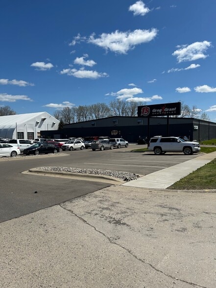 More Photos Of 45300 Mound Rd, Shelby Township Amusement Park For Sale