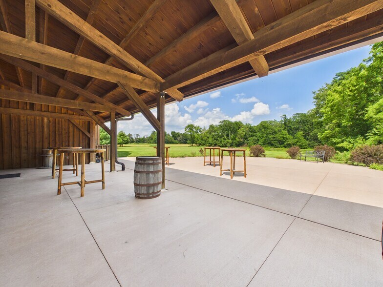 More Photos Of 18444 N 1600th St, Chrisman Lodge Meeting Hall For Sale