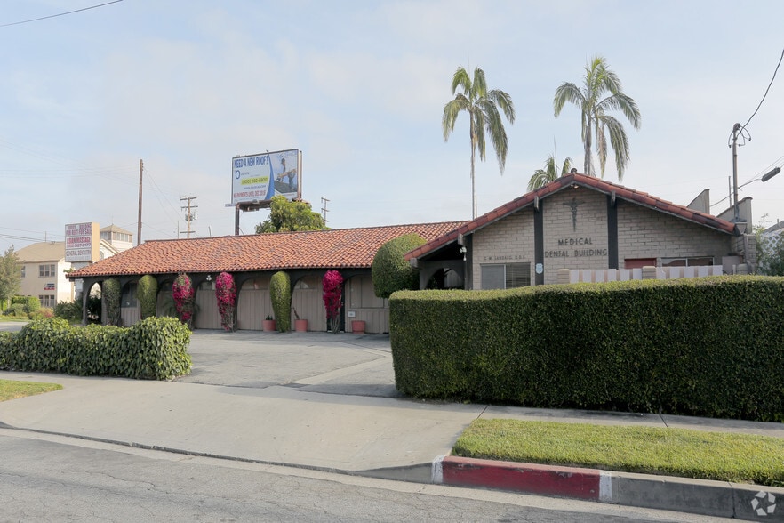 More Photos Of 17024 Clark Ave, Bellflower Medical For Lease