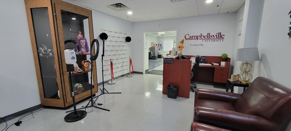 More Photos Of 2300 Greene Way, Louisville Office For Sale