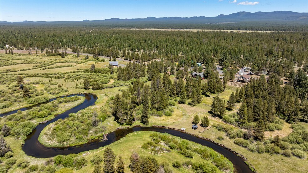 More Photos Of 53345 Riverview Dr, La Pine Multifamily For Sale