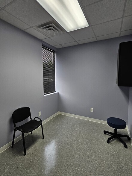 More Photos Of 3117 Rogers Rd, Wake Forest Office For Sale