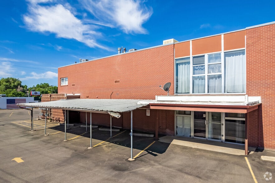 More Photos Of 8790 W Colfax Ave, Lakewood Loft Creative Space For Lease