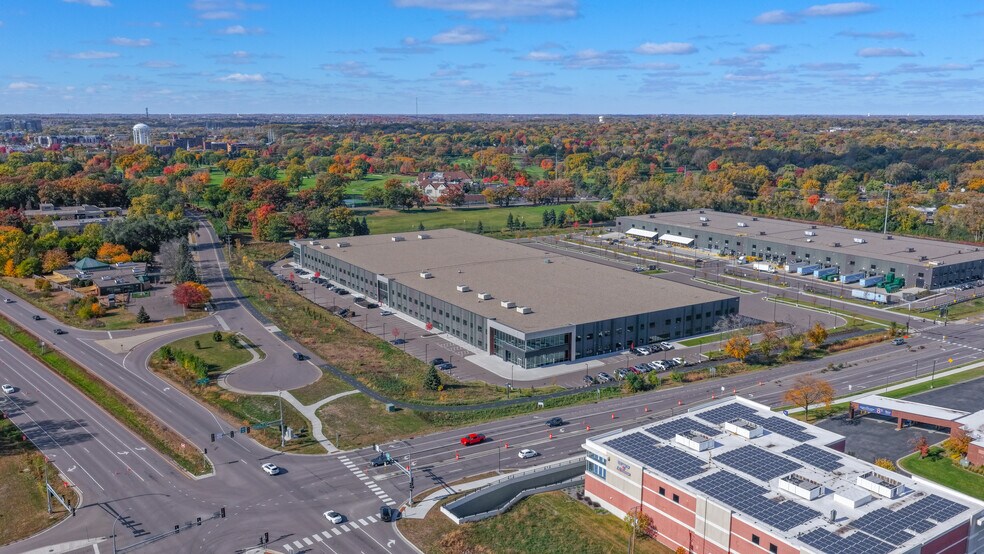 Primary Photo Of 651 Douglas Dr N, Golden Valley Warehouse For Lease