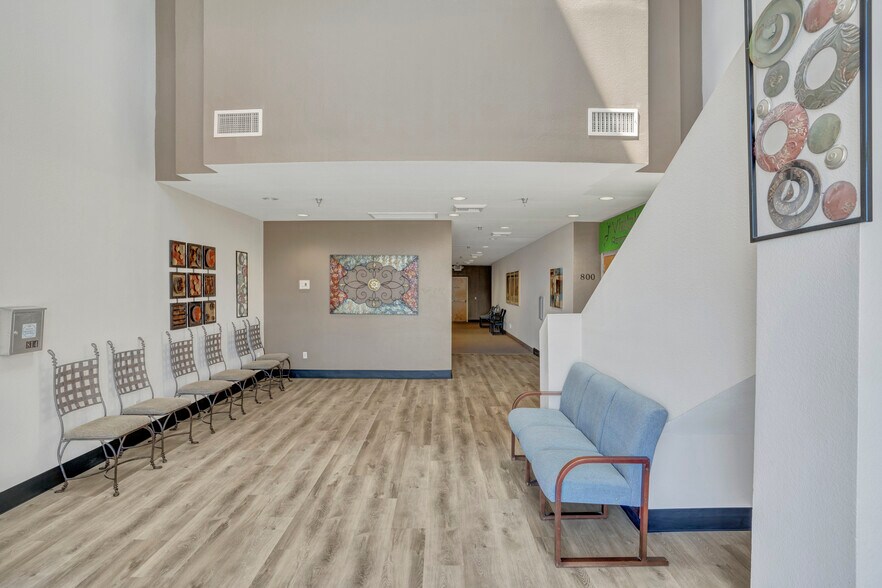 More Photos Of 2920 N Green Valley Pky, Henderson Office For Sale