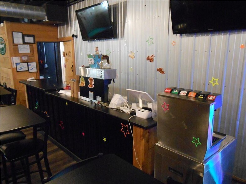 More Photos Of 164 Coyle Curtain Rd, Monongahela General Retail For Sale