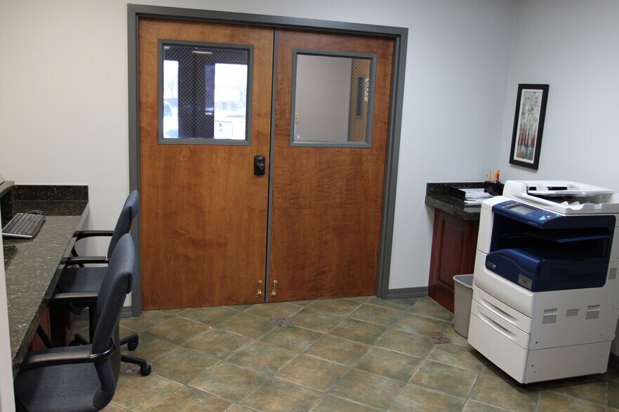 More Photos Of 1000 Mid Rivers Mall Dr, Saint Peters Medical For Lease