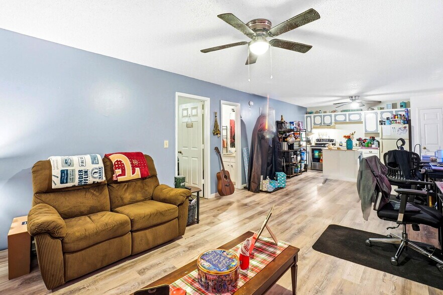 More Photos Of 8703 Highway 19 E, Roan Mountain Apartments For Sale