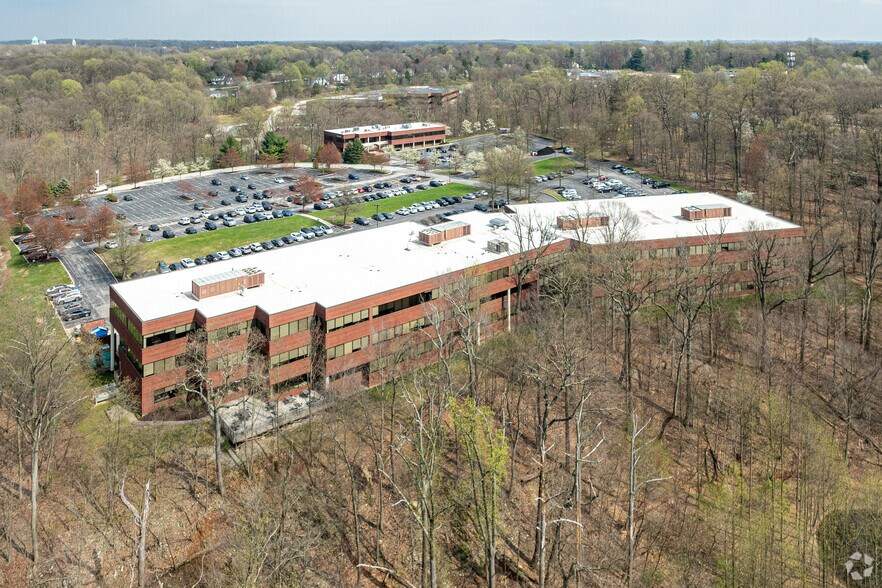More Photos Of 1475 Dunwoody Dr, West Chester Office For Lease