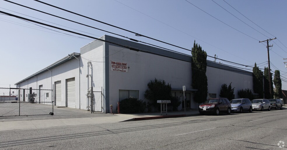 More Photos Of 1339-1341 W Brooks St, Ontario Warehouse For Lease