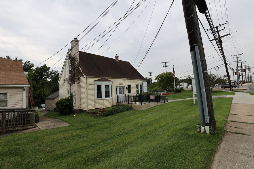 More Photos Of 1805 E Joppa Rd, Towson Office For Sale