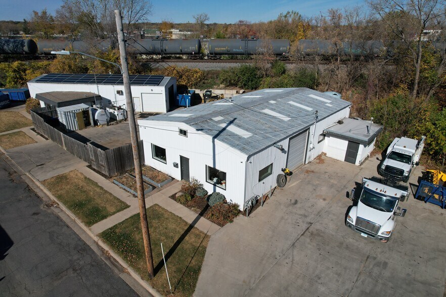 More Photos Of 1201-1203 6th St S, Hopkins Industrial For Sale