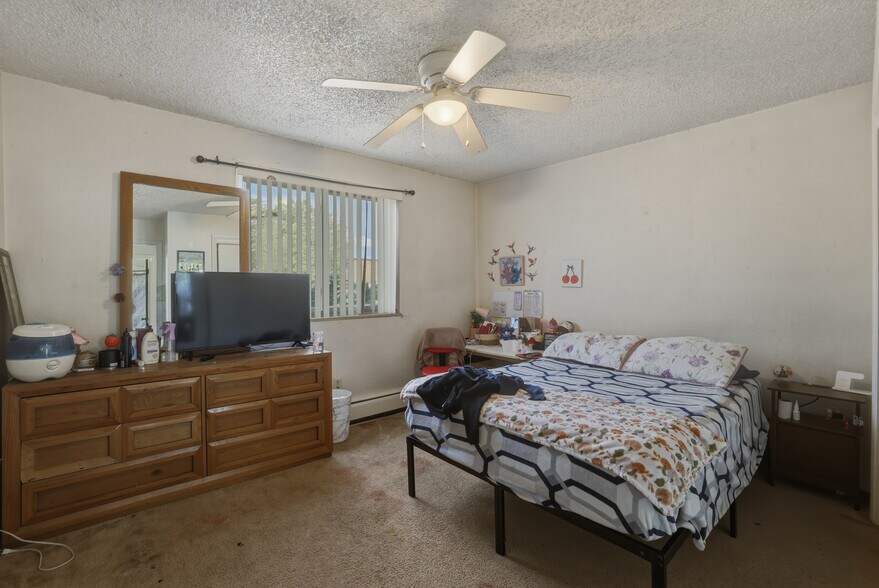More Photos Of 1447 Nokomis Dr, Colorado Springs Apartments For Sale