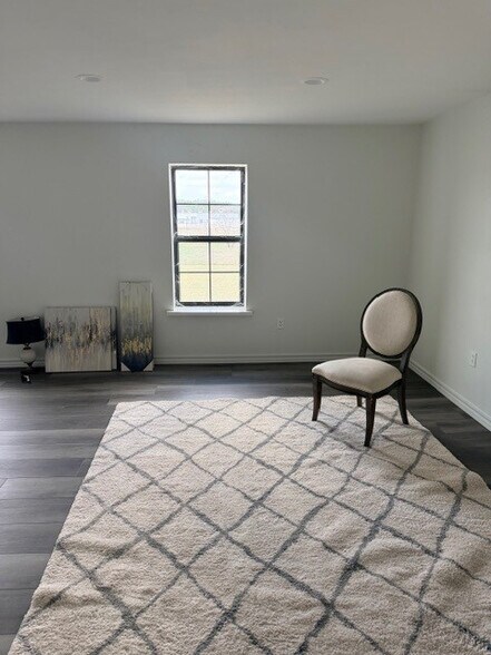 More Photos Of 413 Lee Rd, Mineral Wells Warehouse For Sale