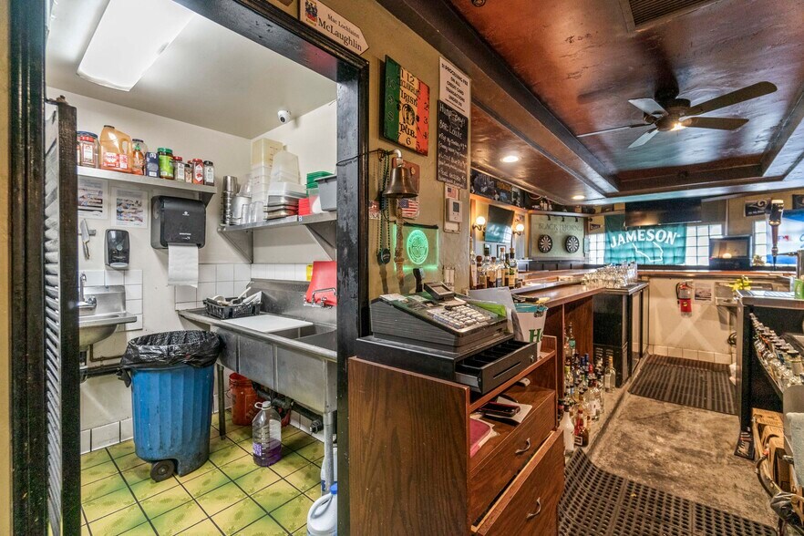 More Photos Of 2158-2160 Lomita Blvd, Lomita Storefront For Sale