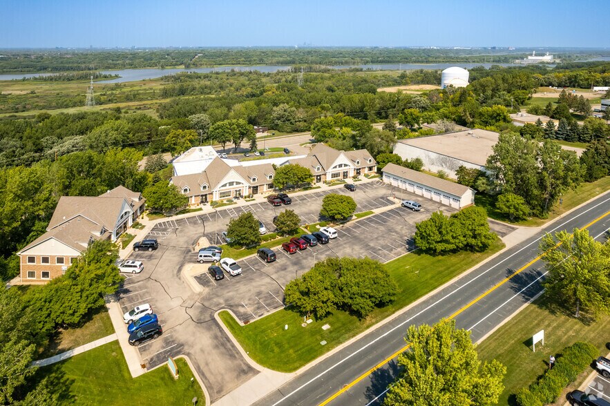 More Photos Of 11970-11974 Portland Ave, Burnsville Medical For Sale
