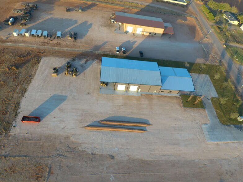 More Photos Of 4516 County Rd 130, Midland Warehouse For Sale