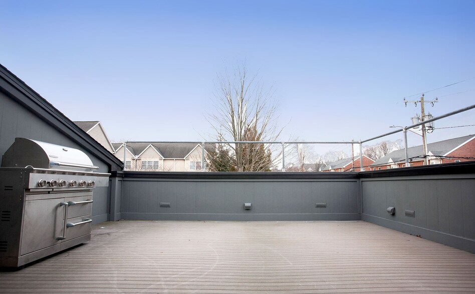 More Photos Of 99 Main St, Norwalk Office For Lease