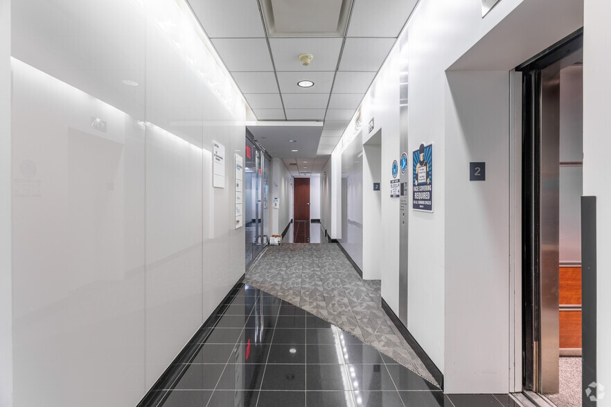 More Photos Of 925 Westchester Ave, White Plains Office For Lease