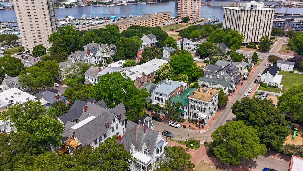 More Photos Of 367 Middle St, Portsmouth Apartments For Sale