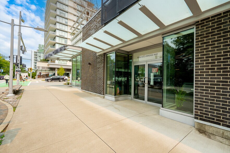 More Photos Of 5508 Hollybridge Way, Richmond Office For Lease
