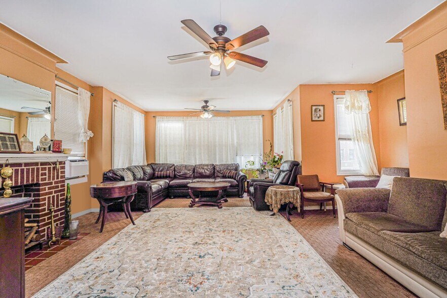 More Photos Of 237 Bay Ridge Pky, Brooklyn Apartments For Sale