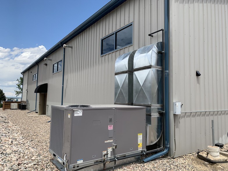 More Photos Of 5740 Boeing Dr, Loveland Warehouse For Sale