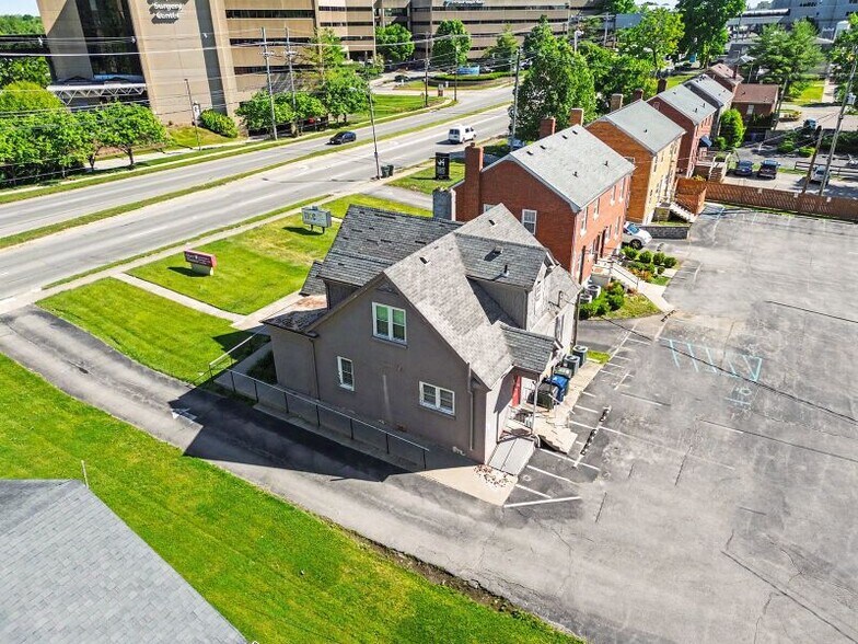 More Photos Of 1618 Harrodsburg Rd, Lexington Medical For Sale