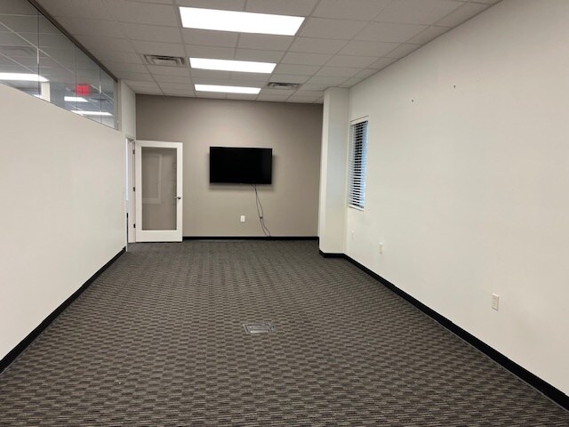 More Photos Of 772 Greison Trl, Newnan Unknown For Lease