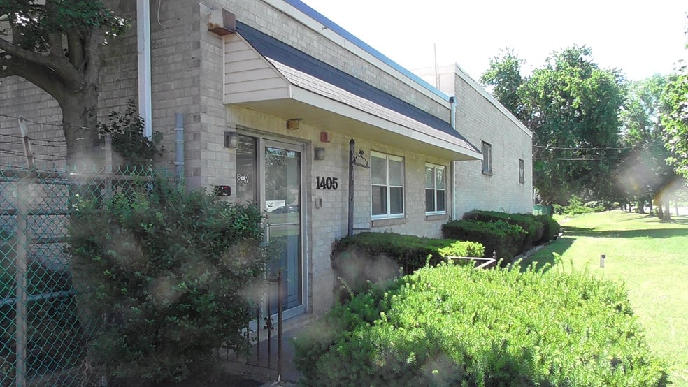 More Photos Of 1405 Bridgewater Rd, Bensalem Warehouse For Lease