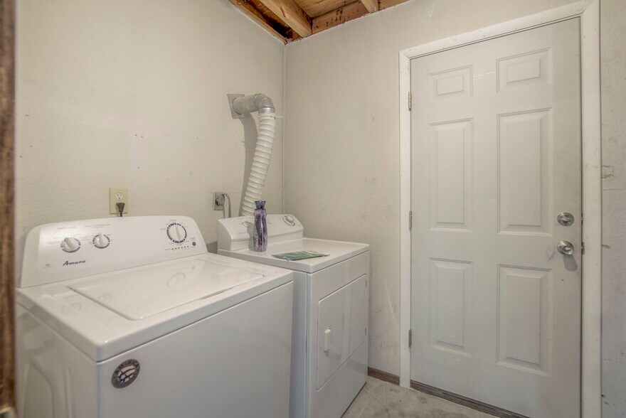 More Photos Of 9201 E 54th St, Raytown Apartments For Sale